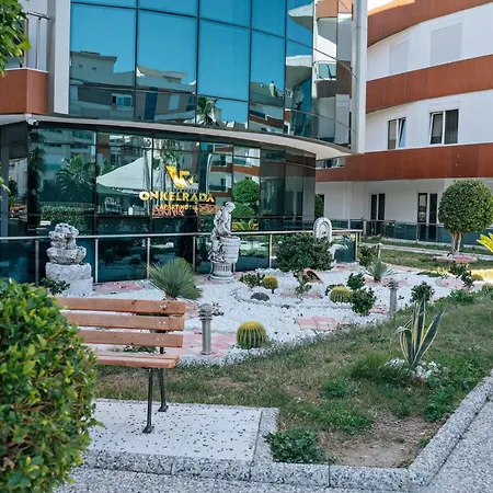 Hotel apartamentowy Onkel Rada