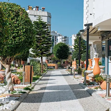 Onkel Rada Lejlighedshotel 3*
